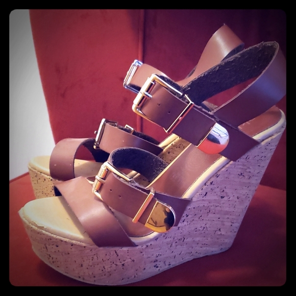 Women's brown and gold platform wedges - Picture 1 of 1
